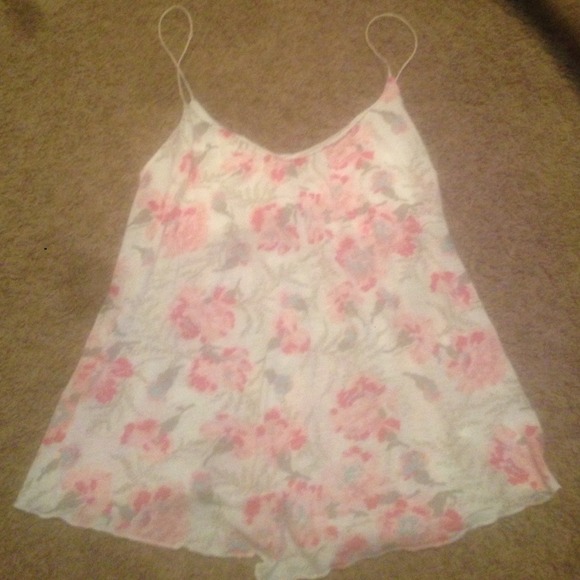 Spaghetti strap tank top. Built in bra