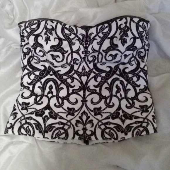White House Black Market Strapless Bustier