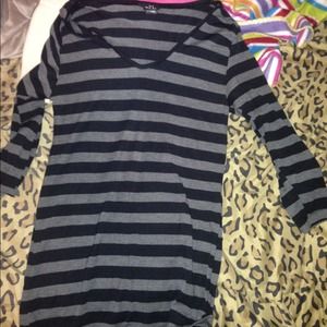 Shirt. Black with stripes