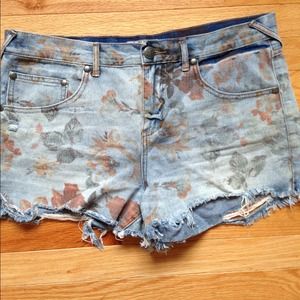 Free people floral print cutoff denim shorts