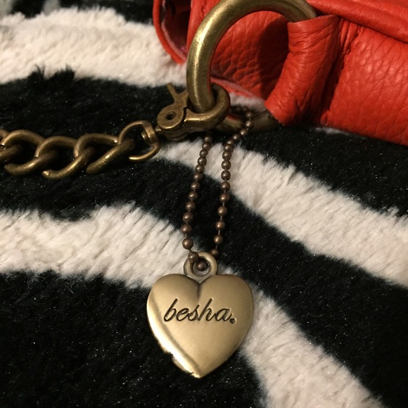 "Besha" bag high end brand.. price drops! - Picture 3 of 4