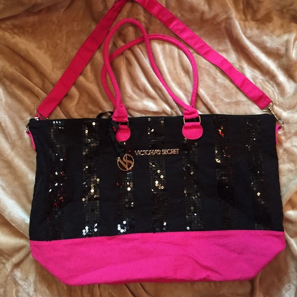 Large vs Victoria's Secret duffle bag