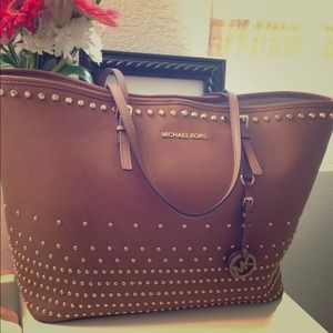 Authentic Michael Kors Large Jet Set Studded Tote