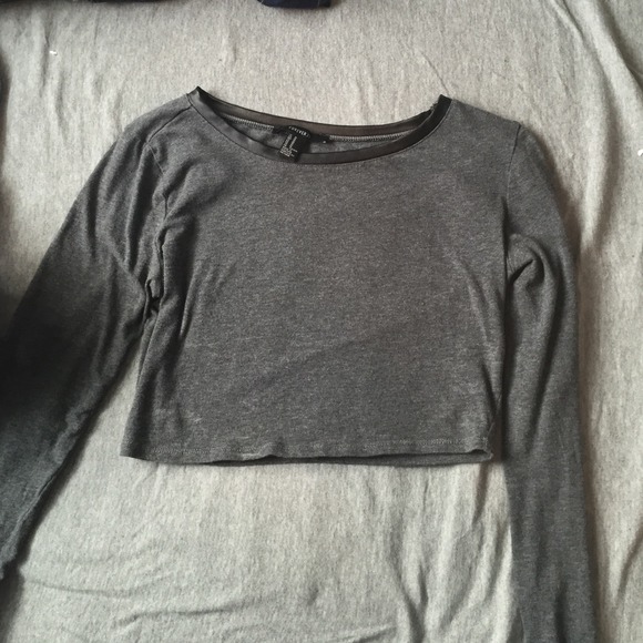 Forever 21, grey long sleeve crop top