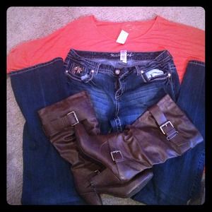 Boots, shirt and skinny jeans bundle