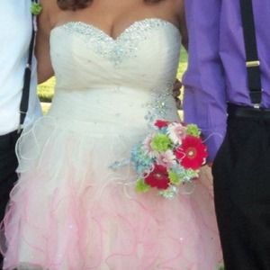 Prom/turnabout/homecoming dress