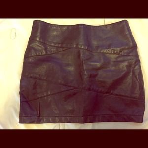 Leather skirt