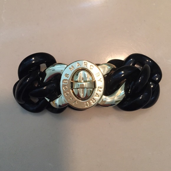 Marc by Marc Jacobs Jewelry - REDUCED! Marc Jacobs turnlock bracelet