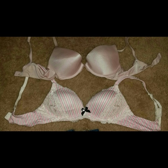 Pick which one u want Victoria secret bras