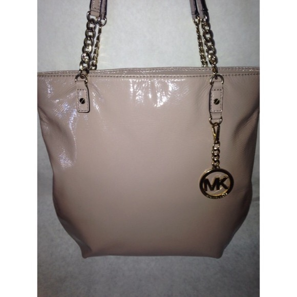 MICHAEL Michael Kors Handbags - BEST OFFER; CLEANING OUT MY CLOSET