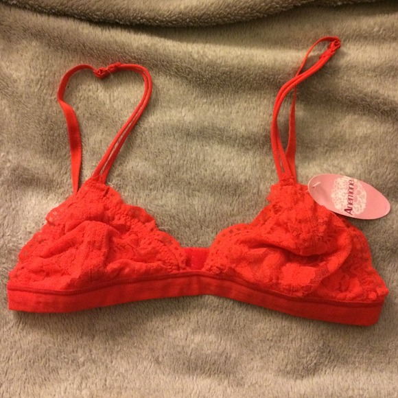 Tops - Bralette/ring set bundle
