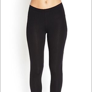 Solid Knit Ankle Leggings