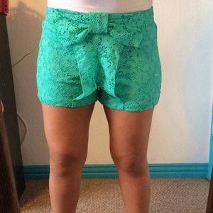 Shorts (mint color)