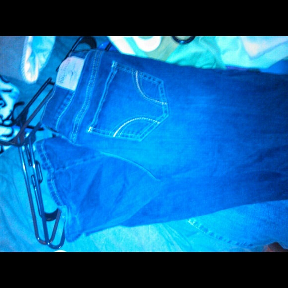 Hollister jeans