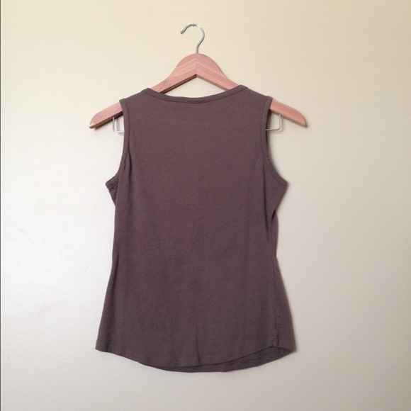 {New York & Company} Brown Sleeveless V Neck Shirt - Picture 3 of 6