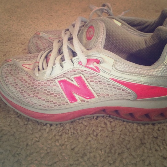 Pink/grey new balance shoes