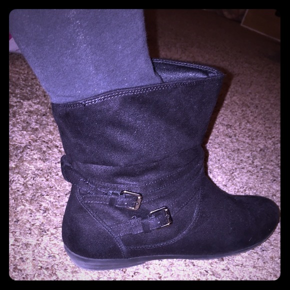 Black suede short style boots.