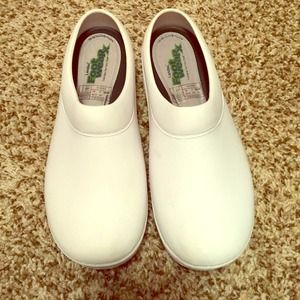 Nursing Shoes