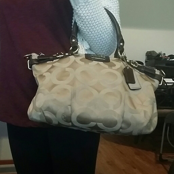 Light Brown Couch Bag - Picture 4 of 4