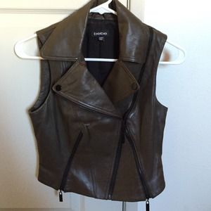 Bebe 100% leather vest!