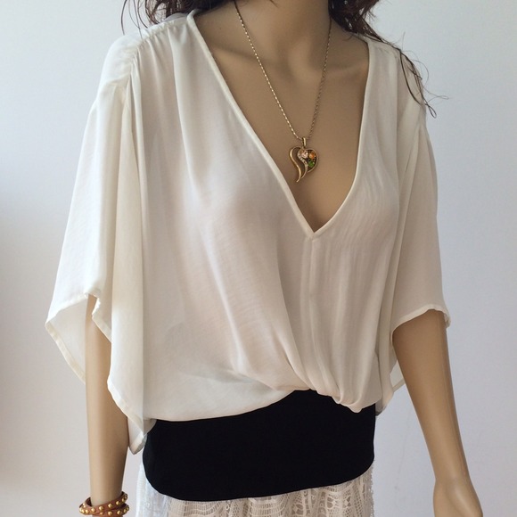 ZARA BLOUSE BLACK AND WHITE PEARL, TRANSPARENT