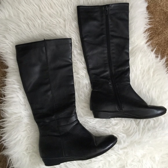 Mid calf boots