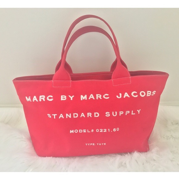 💫 LARGE MARC JACOBS TOTE IN RED - Picture 4 of 4