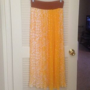 Long yellow and white skirt