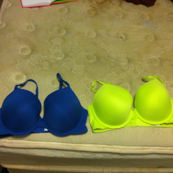 38D bra bundle!