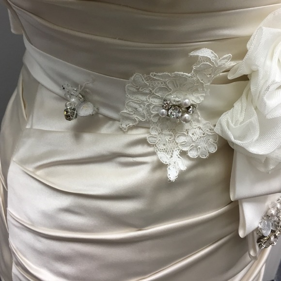 Alfred Sung Bridal Belt