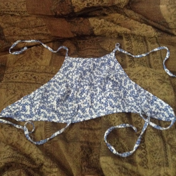 Tops - Blue halter top