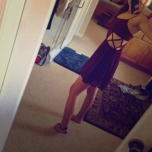 BURGUNDY BRANDY MELVILLE DRESS