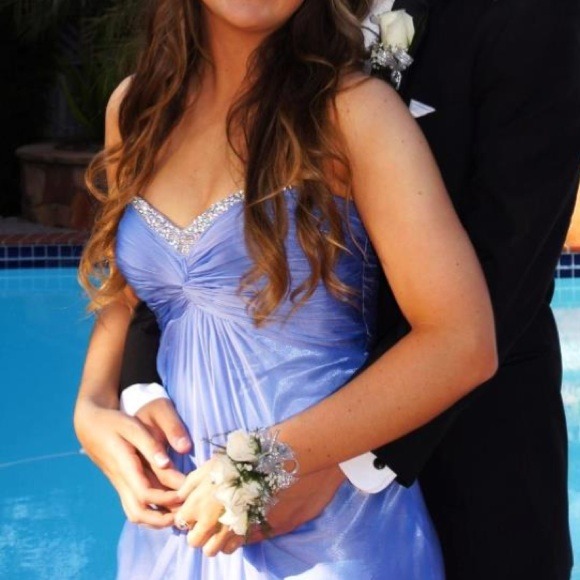 Prom dress perry winkle blue - Picture 2 of 4