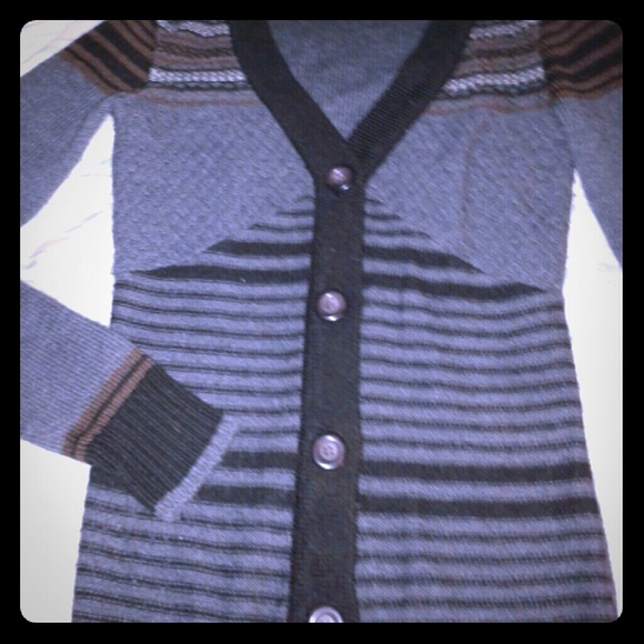 Button up grey Cardigan - Picture 1 of 2