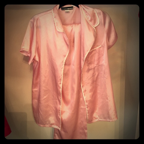 Pajamas pink silk