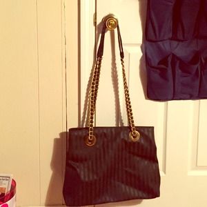 Black and gold bag