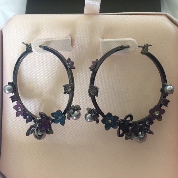 Never Worn Juicy Couture Earrings