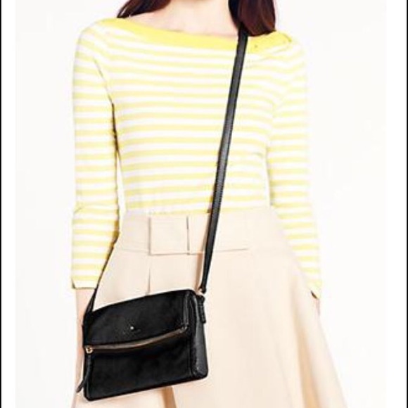 *SOLD* Kate Spade Cobble Hill Mini Carson - Picture 3 of 4