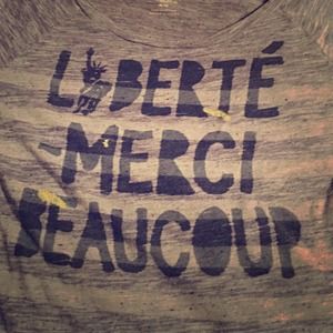 Long sleeve grey shirt