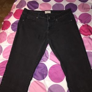 Dark aero jeans