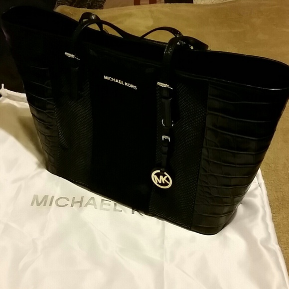 Michael Kors Jet Set Traveler Calf Hair Leather - Picture 3 of 4