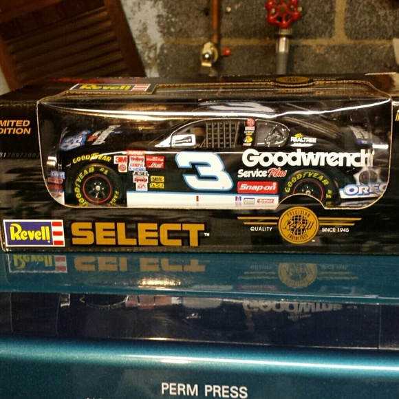 Dale Earnhardt die cast