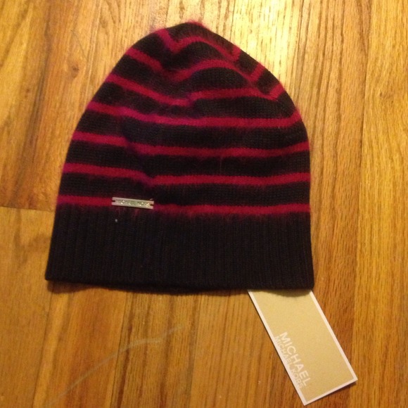 Michael Kors Hat, Glove, and Scarf Set - Picture 3 of 3