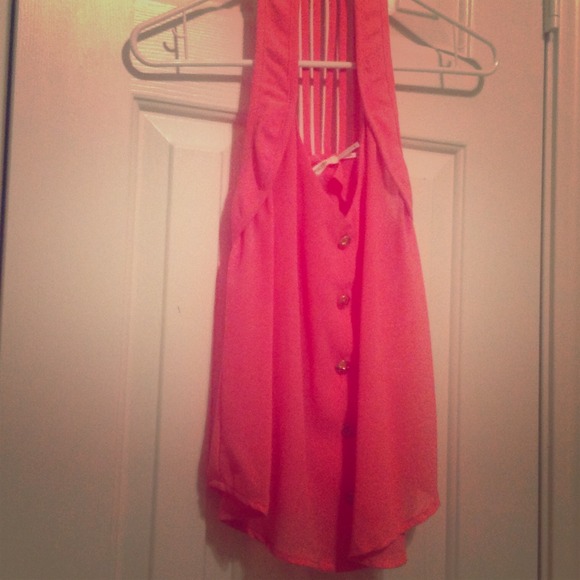 Pink sleeveless top
