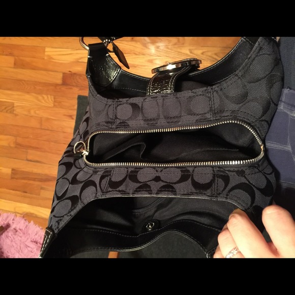 Coach signature collection handbag w/ leather trim - Picture 2 of 6