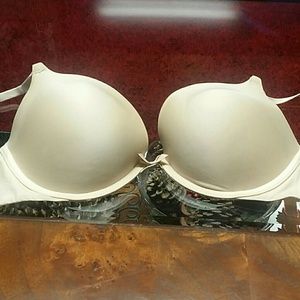 Victorias secret tan bra