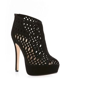 Black Perforated Cut Out Pep toe Heel