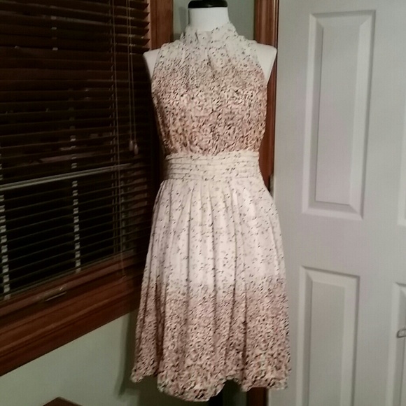 *closet Clear out* Modcloth graffiti windy city - Picture 4 of 4