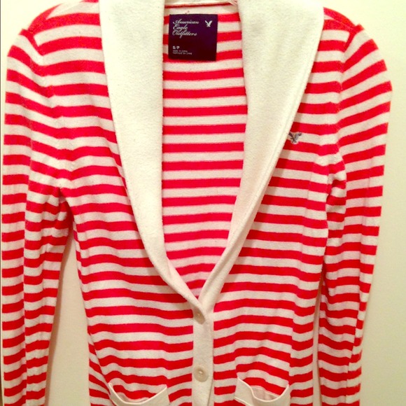 American Eagle button sweater