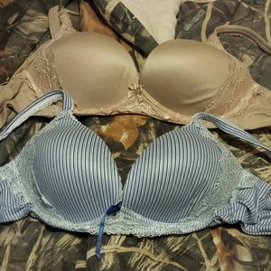 Wireless Victoria's Secret bras